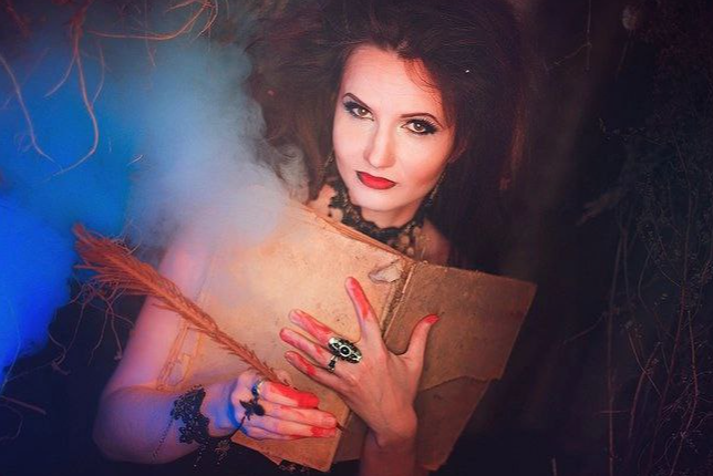 Дина Сдобберг